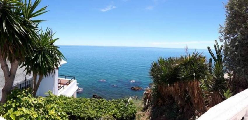 Costa del Sol, Benalmadena Costa, en luksus 3 værelseslejlighed på Costa del Sol, ud til havet