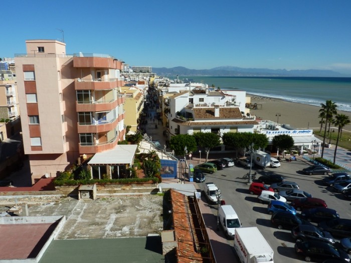 Venut Apartament de luxe davant de la platja a La Carihuela / Torremolinos.