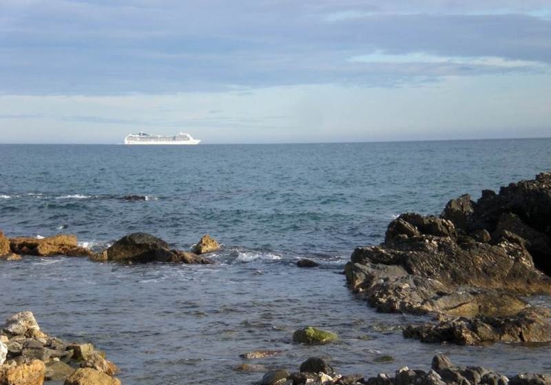 Costa del Sol, Benalmádena Costa, en lyxig 3 sovrum lägenhet på Costa del Sol, precis vid havet