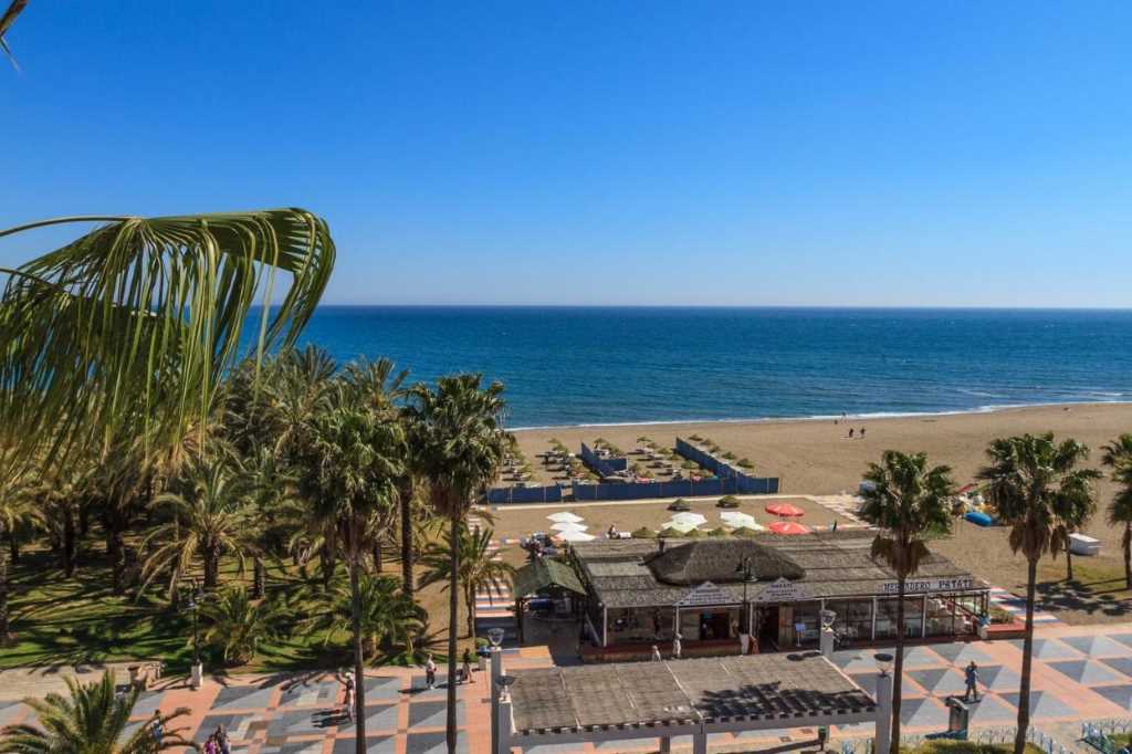 Luksus strand lejlighed La Carihuela/Torremolinos i nærheden af Puerto Marina i Benalmádena