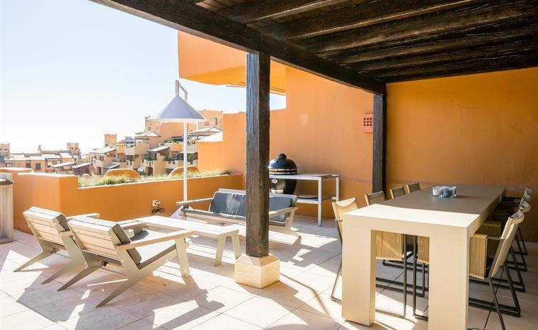 Vakantieverhuur Luxe Front Line Beach 4 slaapkamer Penthouse in Granados del Mar, Estepona