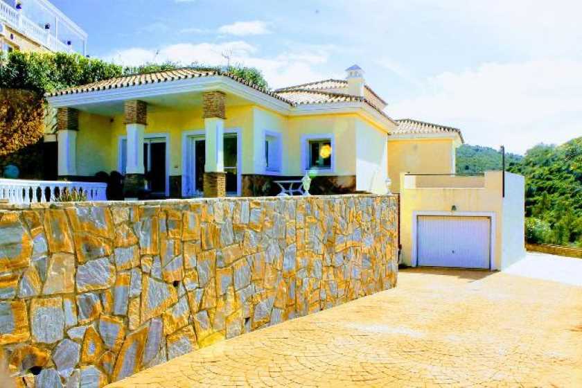 Villa in vendita a Hipódromo-Cerrado del Águila (Mijas)